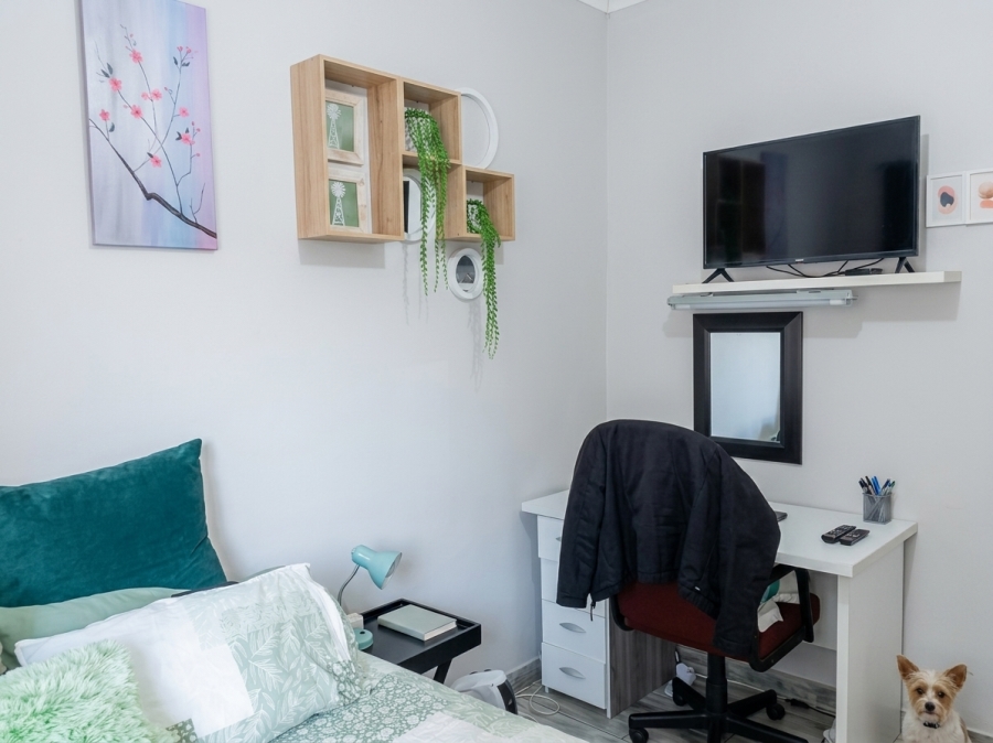 3 Bedroom Property for Sale in Geelhoutpark North West